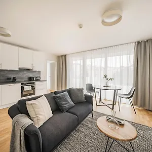 Апарт-отель Arbio I Liv's Place Lux, Вена