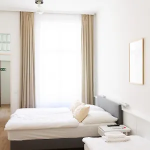 3* Pensiune Kibi Self Check-in